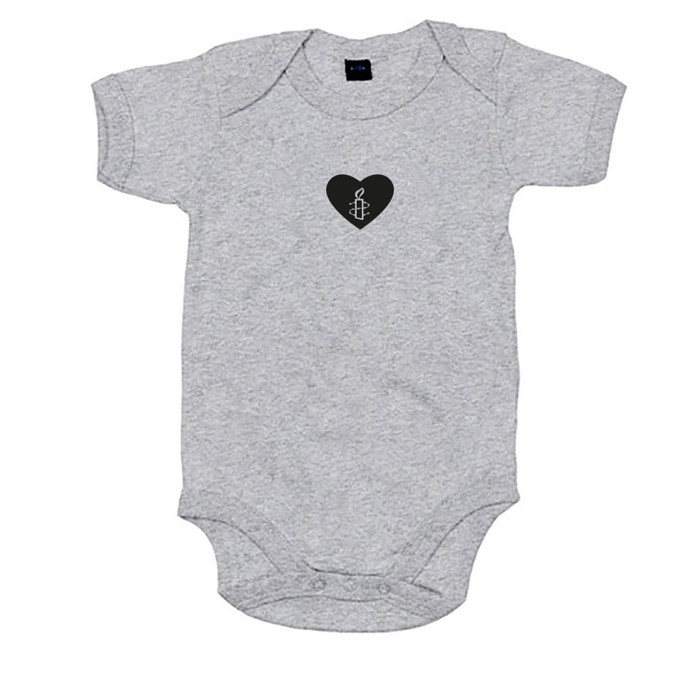 Amnesty (Baby-Body Herz grau-meliert/Herz schwarz mittig)